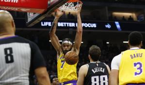 Lakers vencen a Kings 129-112, James firma un triple-doble