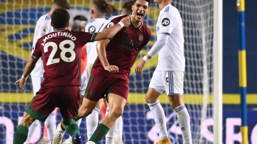 Con gol de Jiménez, los Wolves vencen 1-0 a Leeds Con gol de Jiménez, los Wolves vencen 1-0 a Leeds