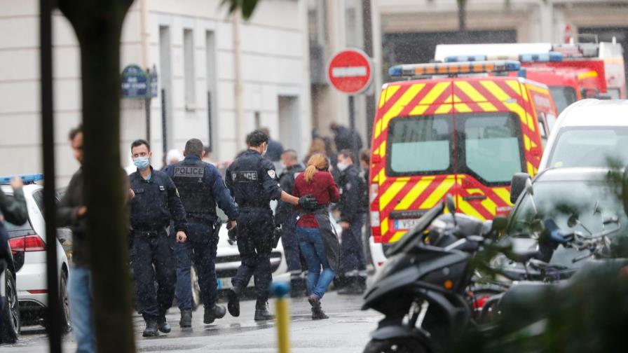 Ataque con arma blanca en París deja 2 heridos y 2 detenidos