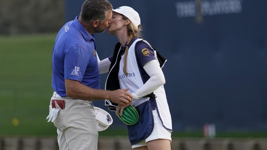 Británico Lee Westwood lidera torneo Players Championship