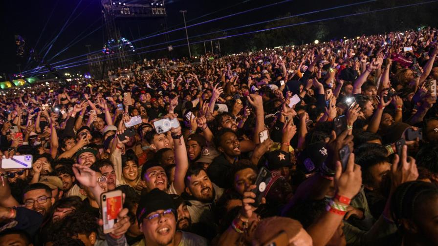 Investigan barreras, controles en festival de Houston