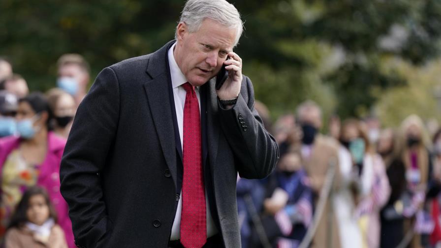 Meadows demanda a panel que investiga asalto al Capitolio Meadows demanda a panel que investiga asalto al Capitolio