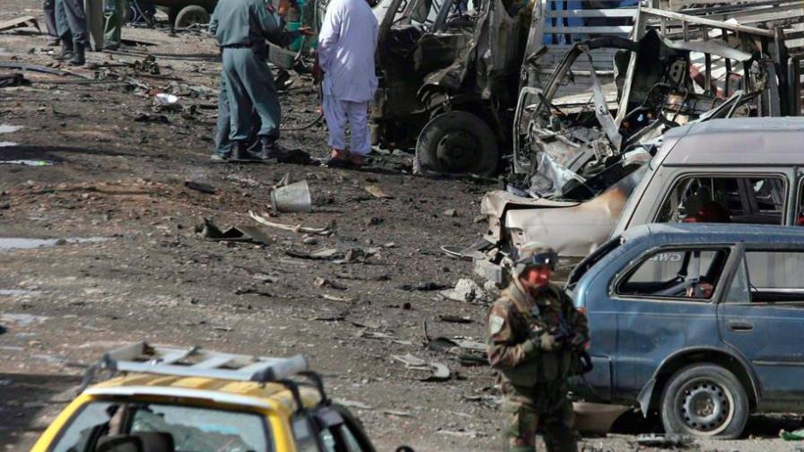 Elevan a 85 los muertos en el atentado contra una escuela femenina en Kabul