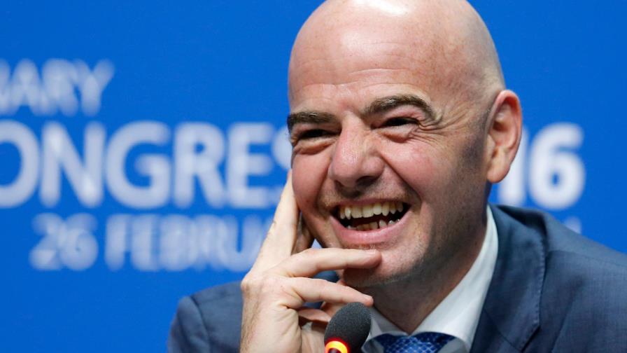 “Pocas opciones” de un Mundial-2022 con 48 equipos, admite Infantino “Pocas opciones” de un Mundial-2022 con 48 equipos, admite Infantino