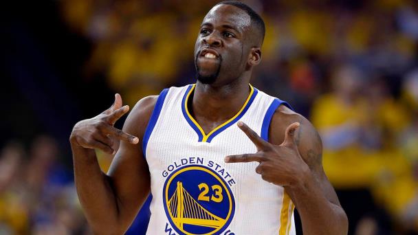 Draymond Green extiende contrato con los Warriors en la NBA