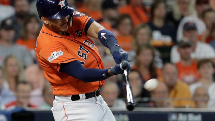 Los planes que tienen los Astros de Houston con Carlos Correa 