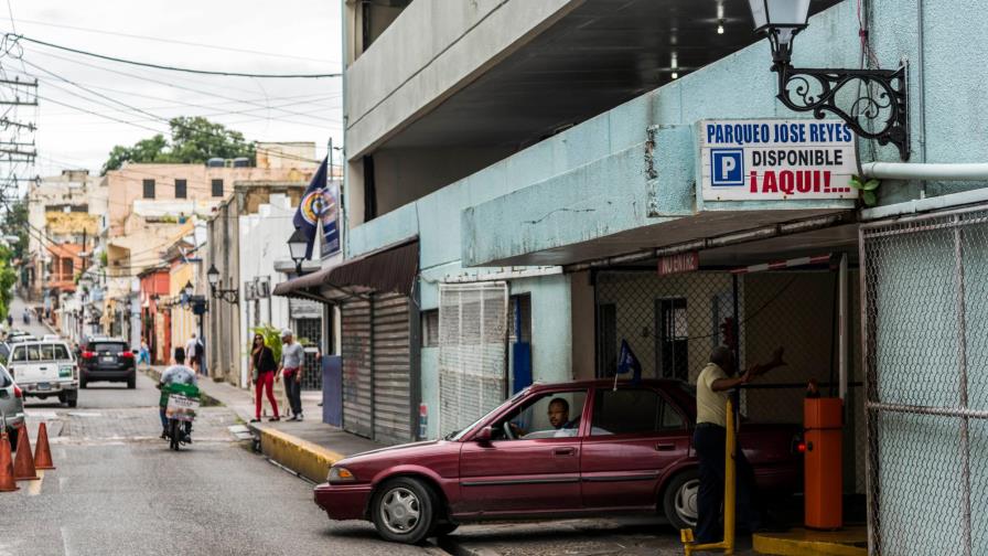 Codia recomienda demolición del Parqueo de la calle José Reyes Codia recomienda demolición del Parqueo de la calle José Reyes