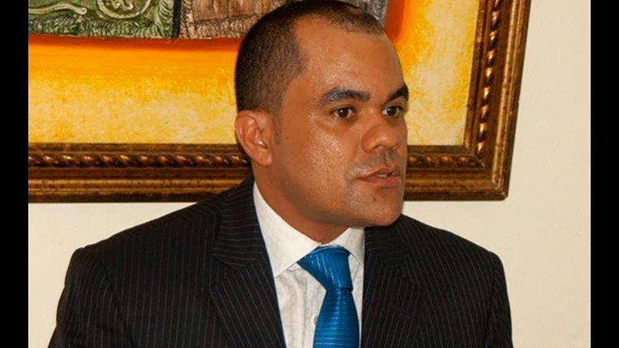 Diputado Elías Báez: “Ahora si nos jodimos, los políticos no podemos actuar independiente”