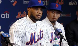 Robinson Canó y otros cuatro jugadores que se verían raros en sus nuevos uniformes