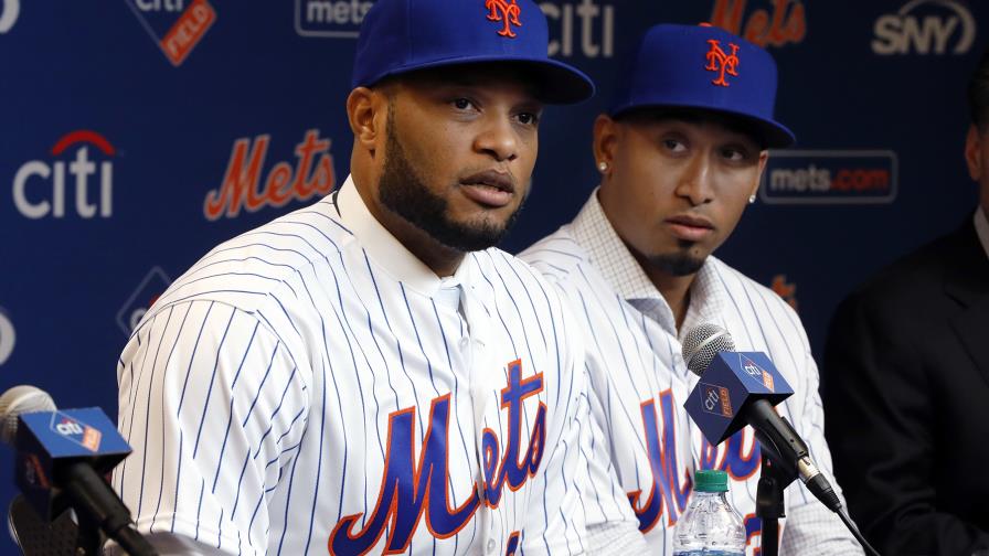 Robinson Canó y otros cuatro jugadores que se verían raros en sus nuevos uniformes