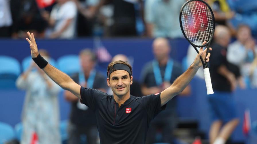 Federer vence a Fritz y mantiene el paso en Australia