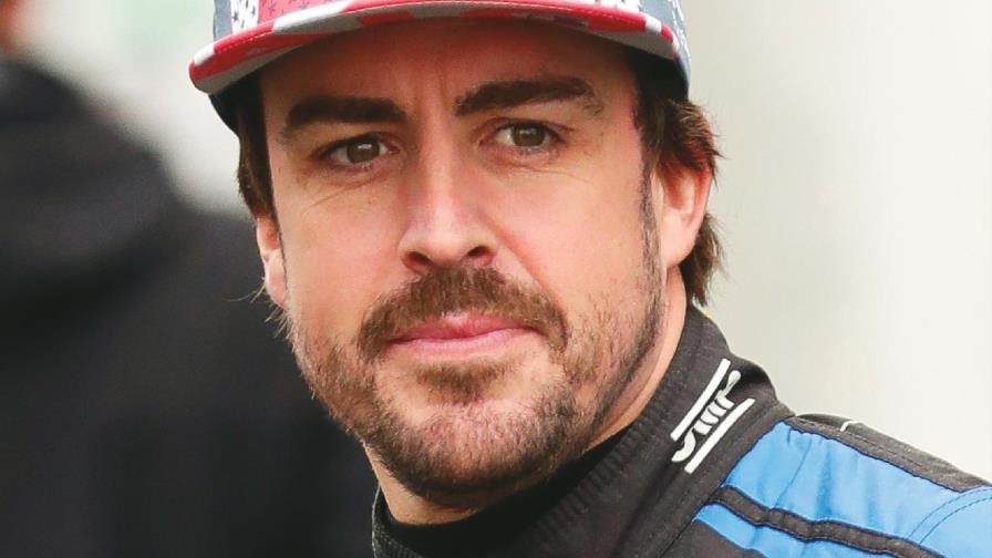 Fernando Alonso amplía su apuesta por los deportes electrónicos