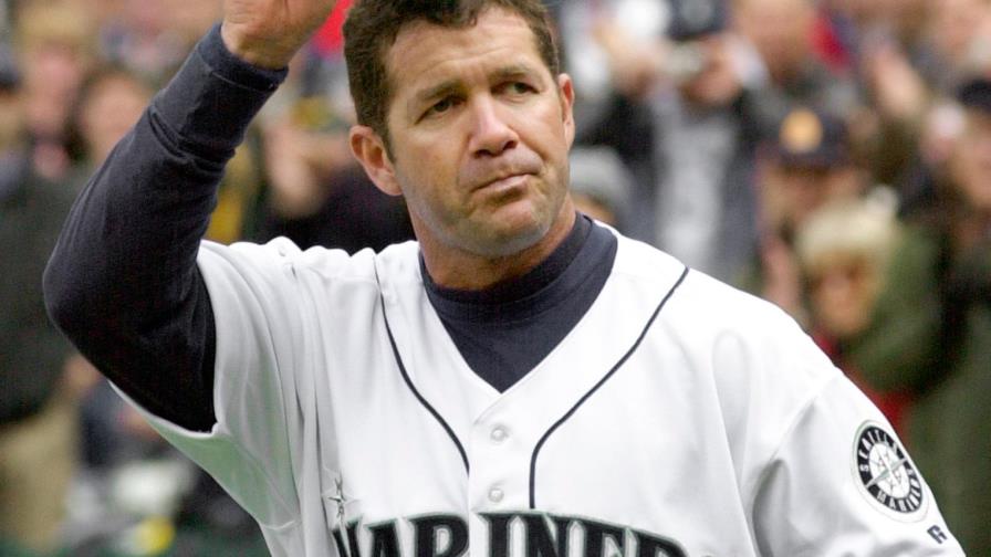 El torneo de béisbol invernal de P. Rico será dedicado a Edgar Martínez