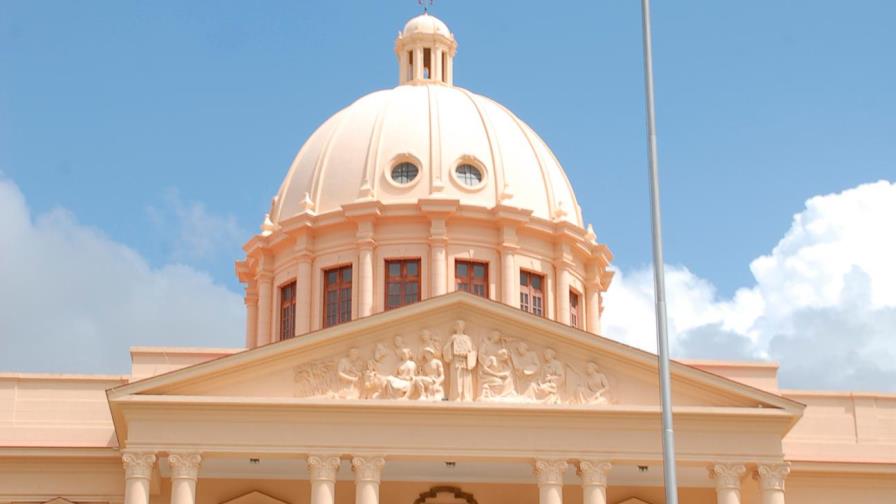 Decreto: Gobierno extiende el distanciamiento social y el toque de queda por 15 días más