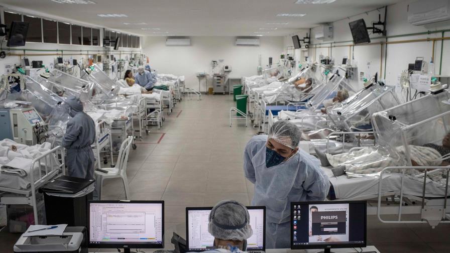 Ocupación de las camas de cuidados intensivos se mantiene sobre el 40% por COVID