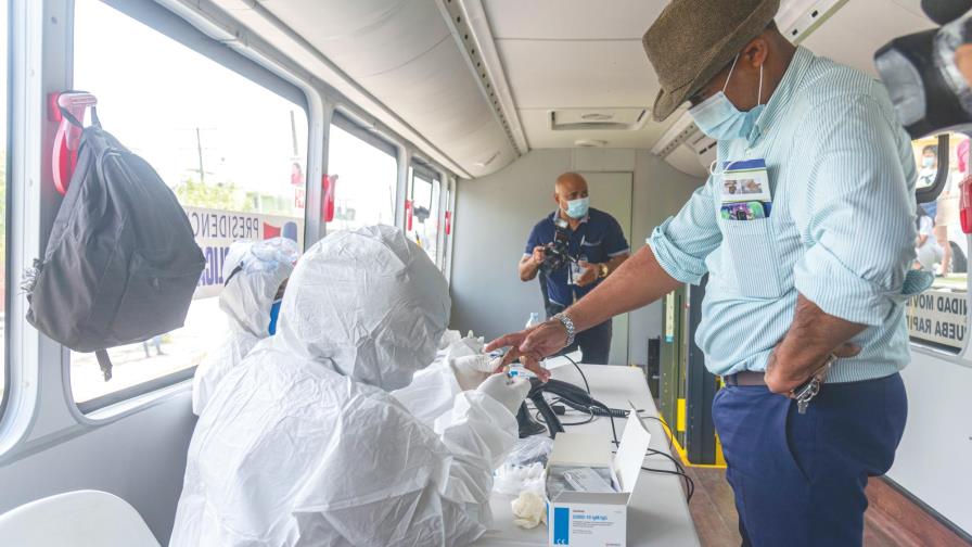 Reportan 379 nuevos contagios y tres defunciones por COVID-19