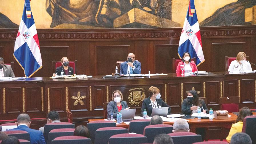 El PRM continúa este martes debates para escoger diputados llenarán vacantes El PRM continúa este martes debates para escoger diputados llenarán vacantes