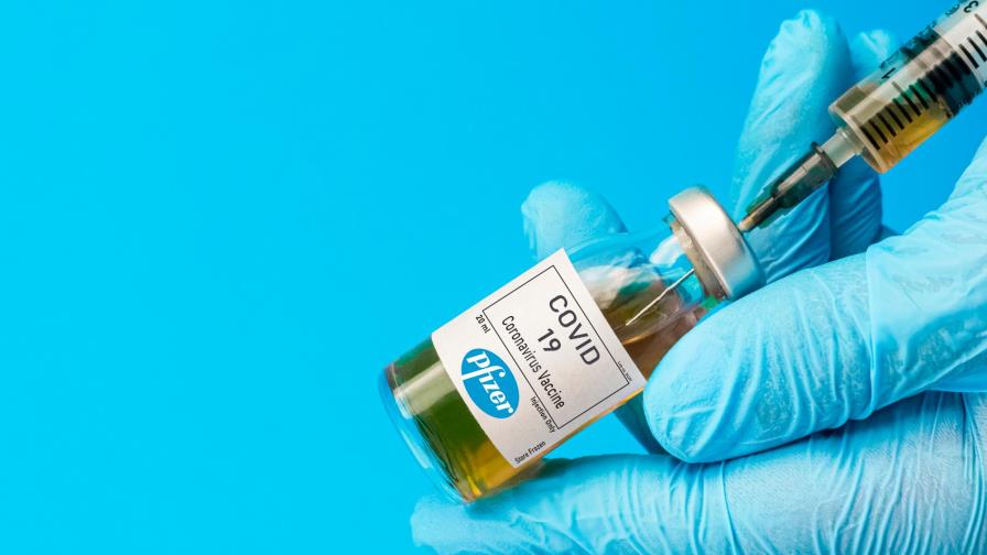 EEUU aprueba refuerzo anticoronavirus para contrarrestar disminución de eficacia de la vacuna
