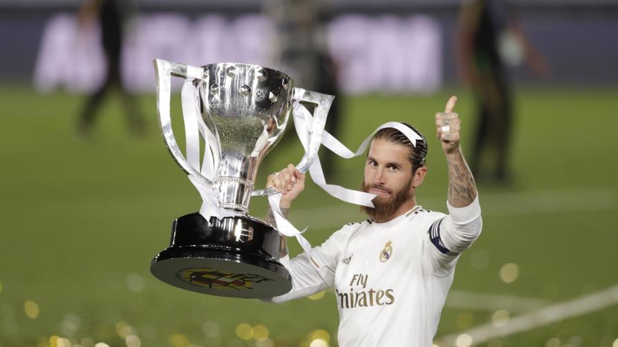 Sergio Ramos firma por dos años con PSG
