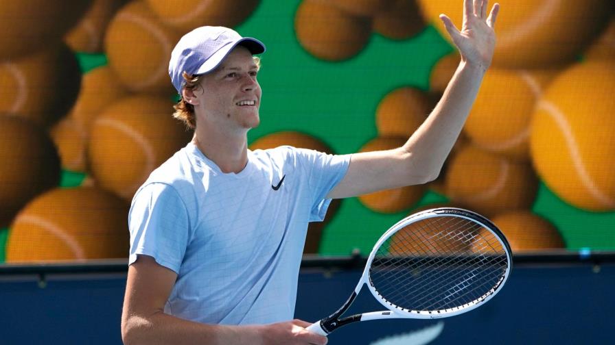 Adolescente italiano Sinner avanza a la final en Miami
