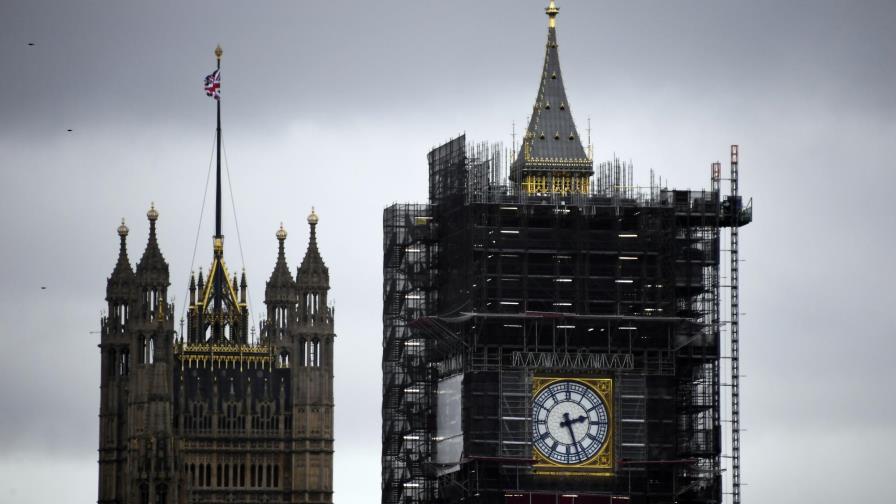 Gran Bretaña reduce nivel de amenaza terrorista