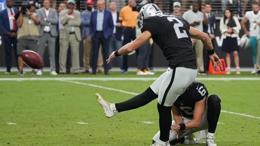 Con gol de campo, Raiders vencen a Dolphins en tiempo extra