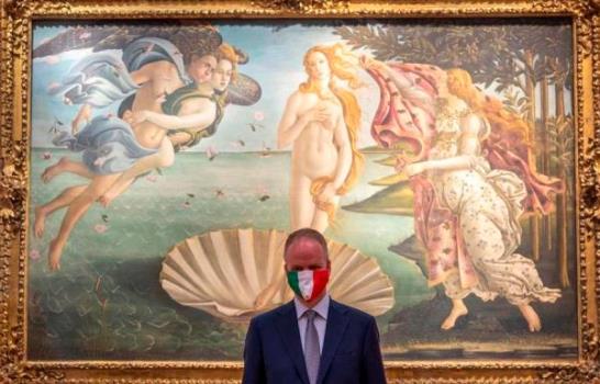 Los Uffizi “renacen” a ritmo lento y con distancia ante sus obras maestras