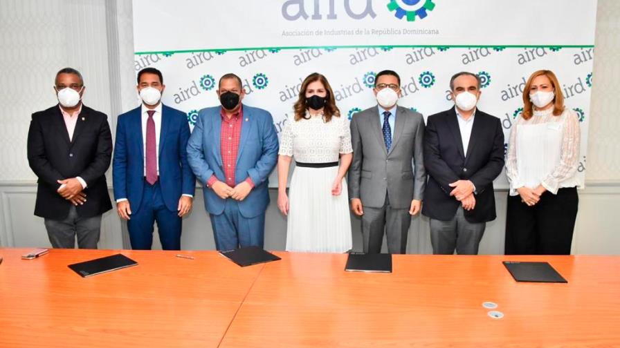 Entidades unen acciones para promover el reciclaje en Santo Domingo Norte