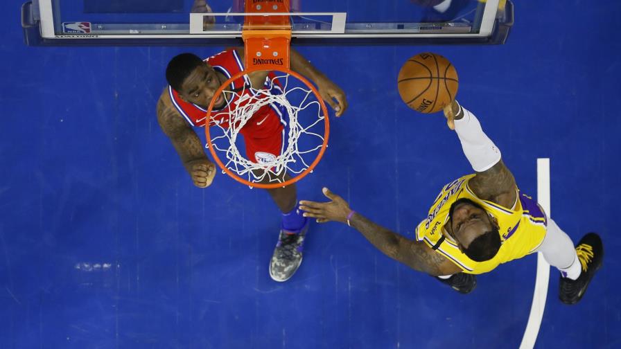 LeBron James rebasa a Kobe Bryant como tercero en anotadores de la NBA