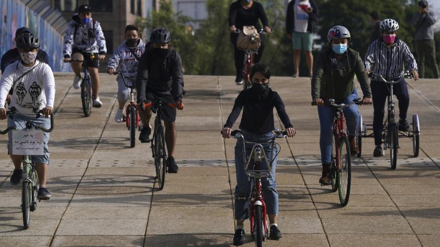 Equipo afgano de robótica retoma su vida en México