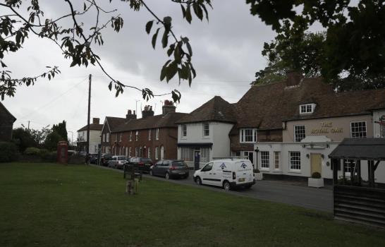 Pueblos ingleses se despiertan ante una nueva frontera