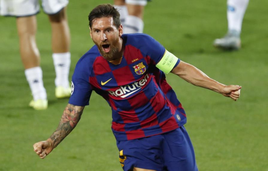 Messi marca y el Barcelona pasa a cuartos de Campeones