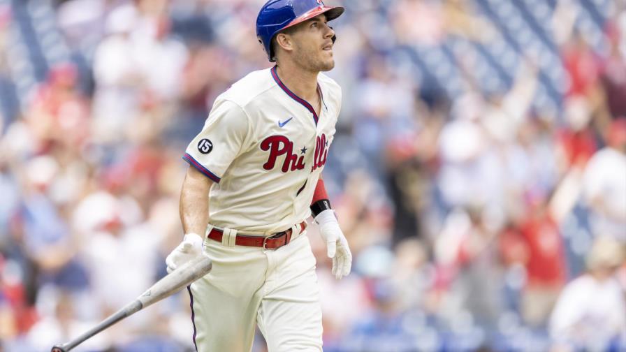 Realmuto da triunfo de 4-2 a Filis sobre Marlins en la 10ma