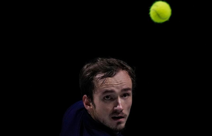 Medvedev lleva a Rusia a su tercer título de la Copa Davis