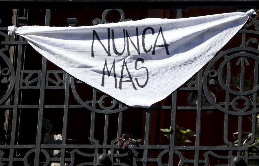 Pese a cuarentena, Argentina recuerda golpe estado 1976