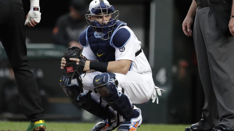 Rays pactan con Mike Zunino por una temporada