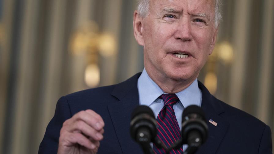 Biden viaja para promover plan de gastos