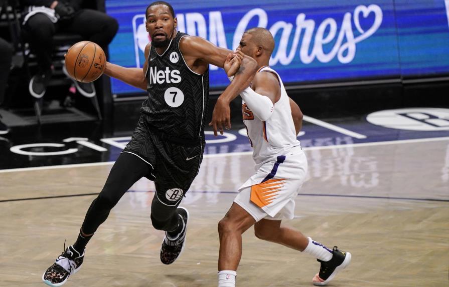 Durant regresa con 33 puntos y Nets vencen 128-119 a Suns