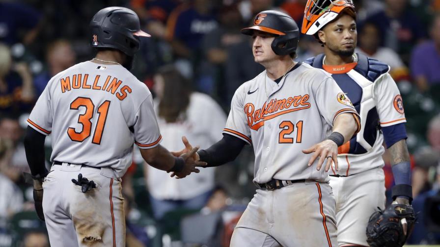 Vídeo | Hays pega jonrón en 9no e impulsa a Orioles ante Astros Vídeo | Hays pega jonrón en 9no e impulsa a Orioles ante Astros