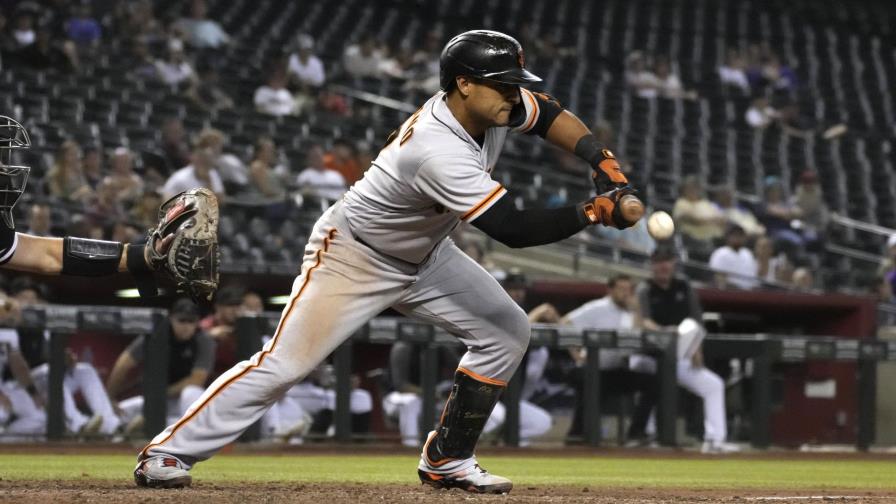 Donovan Solano, de los Gigantes, da positivo al coronavirus