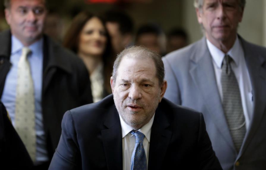 Weinstein busca arbitraje por su despido