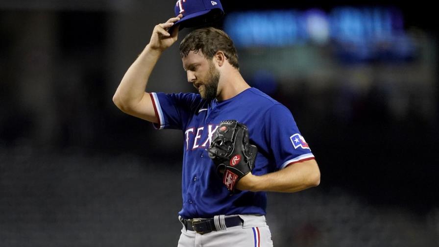 Rangers hilvanan 3ra victoria al derrotar a Diamondbacks Rangers hilvanan 3ra victoria al derrotar a Diamondbacks