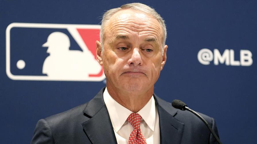 MLB: Un exjugador y un exabogado lideran negociaciones MLB: Un exjugador y un exabogado lideran negociaciones