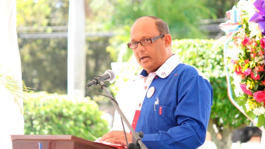 Fallece el profesor Edgar Ramírez, director de Deportes en San Juan