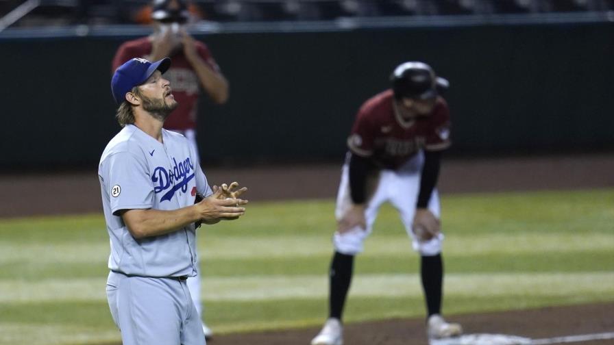 Dodgers anotan dos en el 10mo, ganan a Diamondbacks 6-4