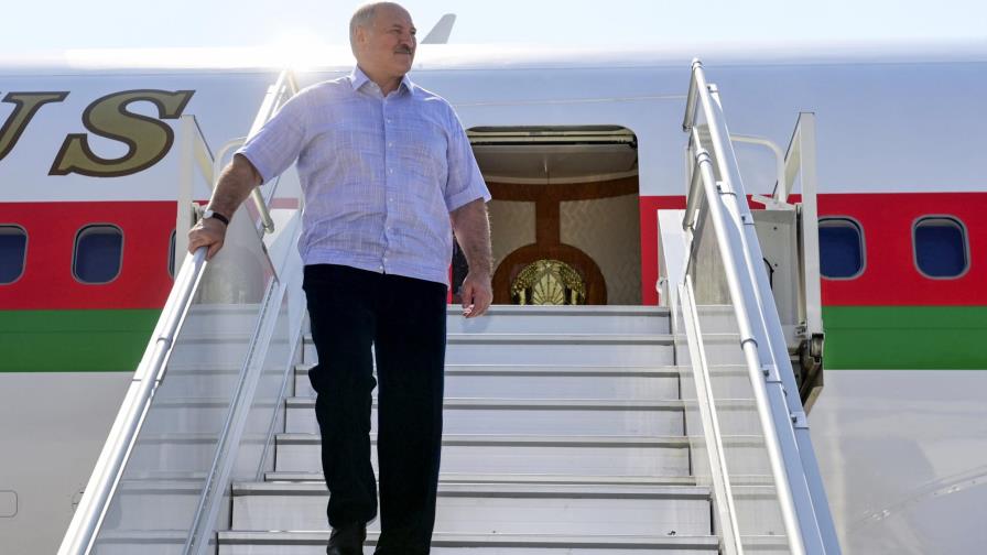 Lukashenko visita Rusia en medio de protestas en Bielorrusia