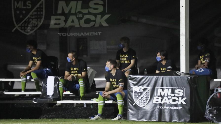 Sopor y duelo de arqueros, en 0-0 de Sounders y Earthquakes