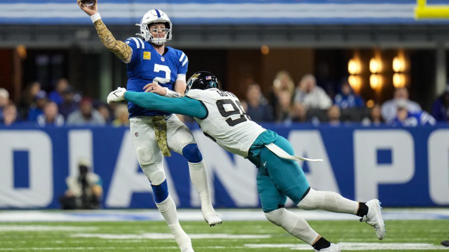 Taylor luce por tierra y Colts resisten ante Jaguars