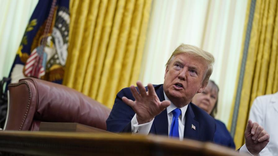 Trump veta medida para restringir sus acciones contra Irán