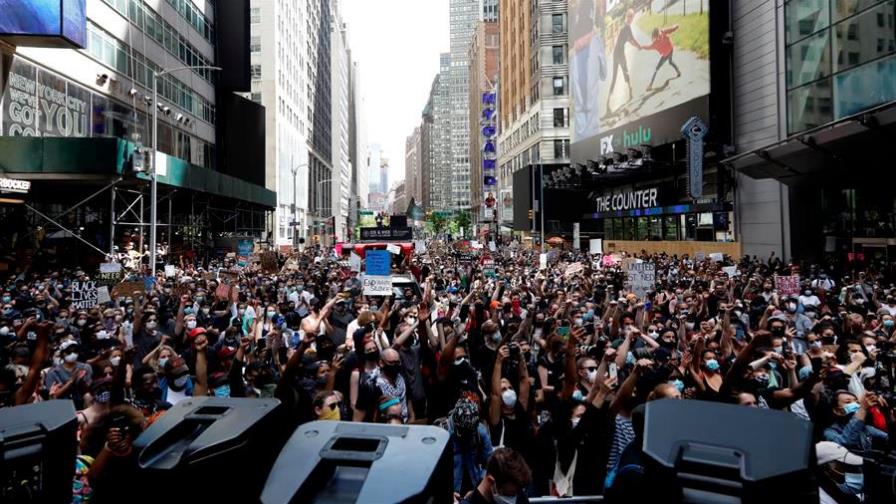 Miles de neoyorquinos vuelven a tomar las calles en otra jornada de protestas
